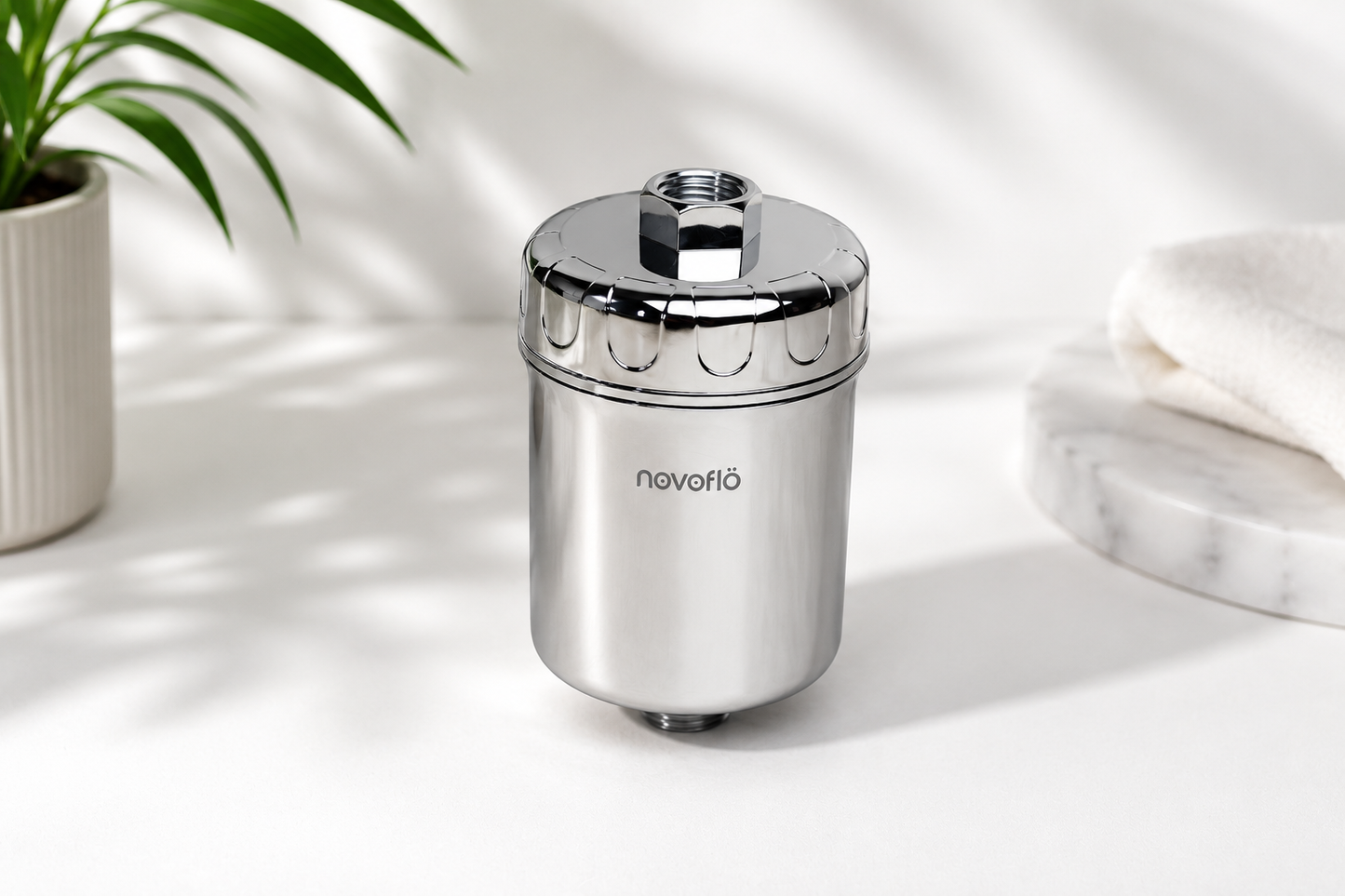 Novoflö Essential Shower Filter | Step Zero for Skin, Hair & Anti-Aging | German Protection